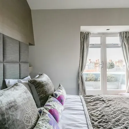 Raamgracht 5bed Apt דירה *