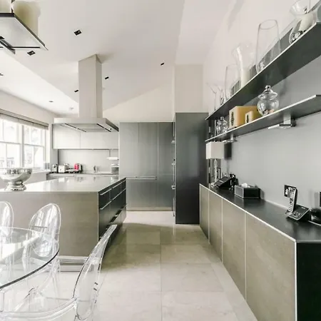Raamgracht 5bed Apt Apartman